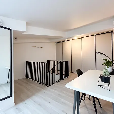 Filmowa Kamienica Kopernika 15 Apartament