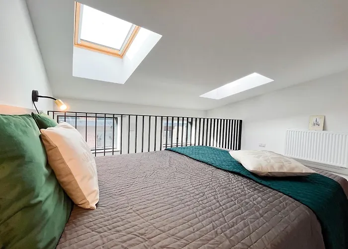 Filmowa Kamienica Kopernika 15 公寓 *